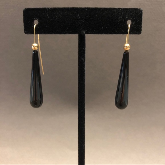 Black glass bead earrings. - Picture 2 of 6